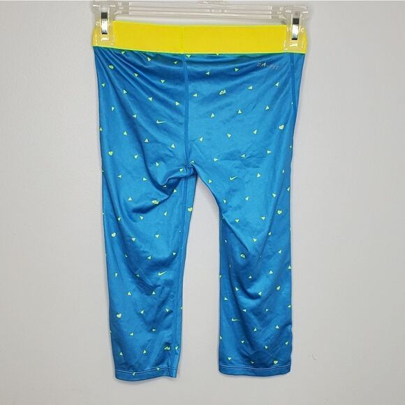 NIKE PRO dri-fit printed capri crop legging pants - Picture 3 of 6